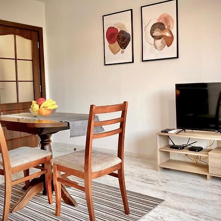 Cozy & Modern 1Br Apart For 4 Guests Next To Medical University & Free Parking Stara Zagora Eksteriør billede