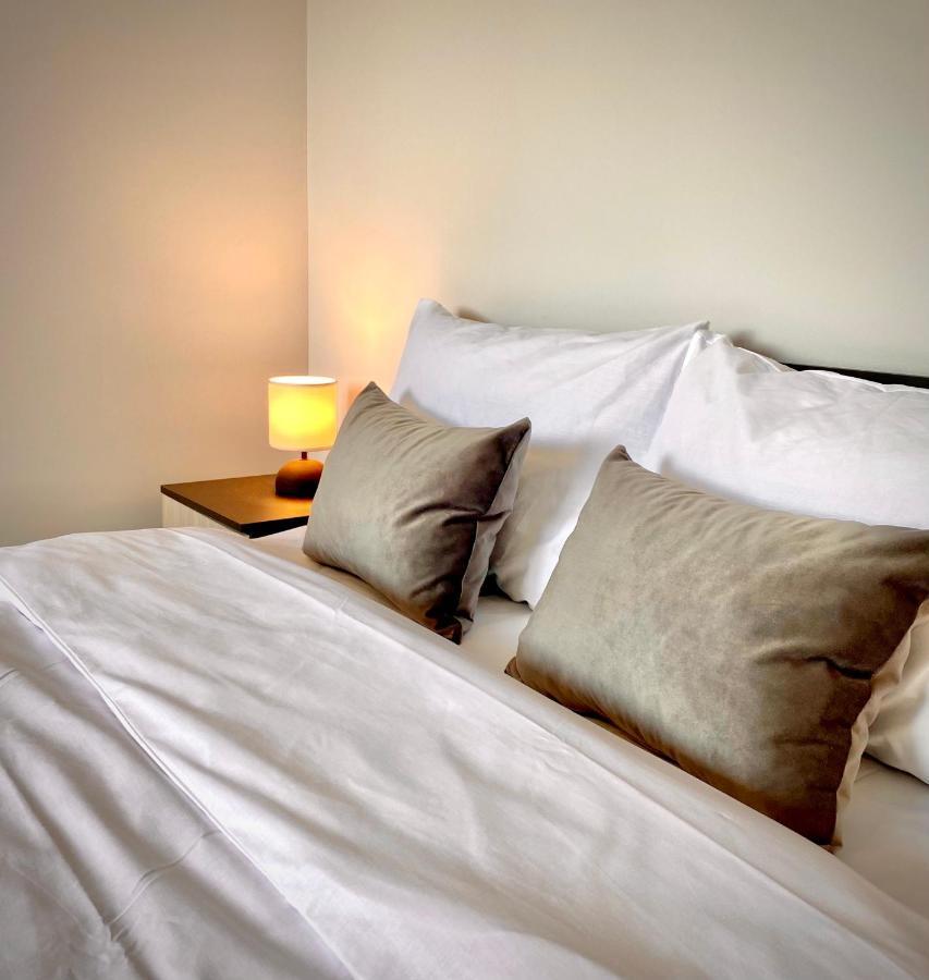 Cozy & Modern 1Br Apart For 4 Guests Next To Medical University & Free Parking Stara Zagora Eksteriør billede